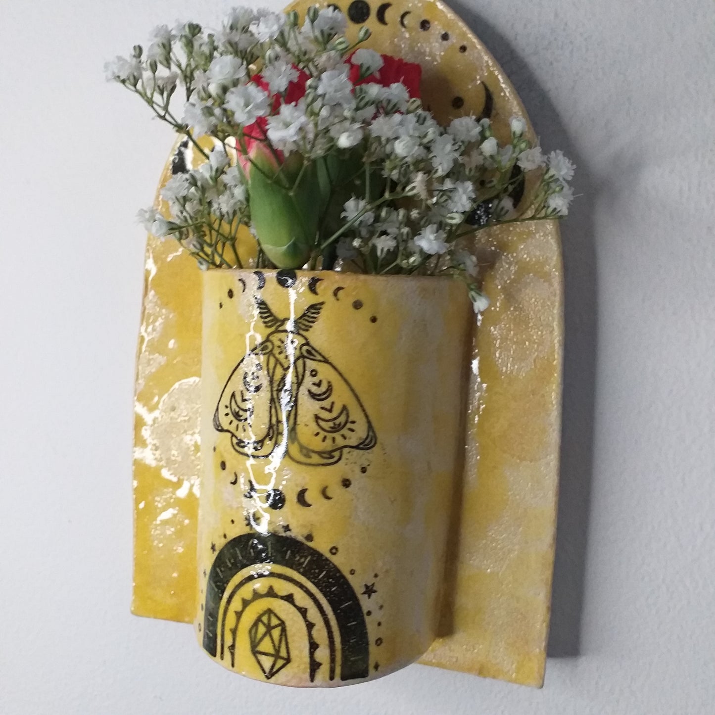 Wall vase